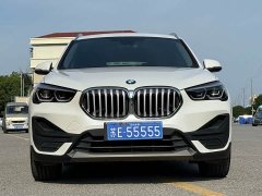 BMW X1 sDrive25Li Leading - фото 1