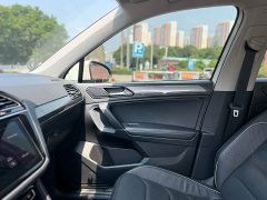 Volkswagen Tiguan L 2020 330TSI automatic two-wheel drive R-Line flagship version National VI - фото 15