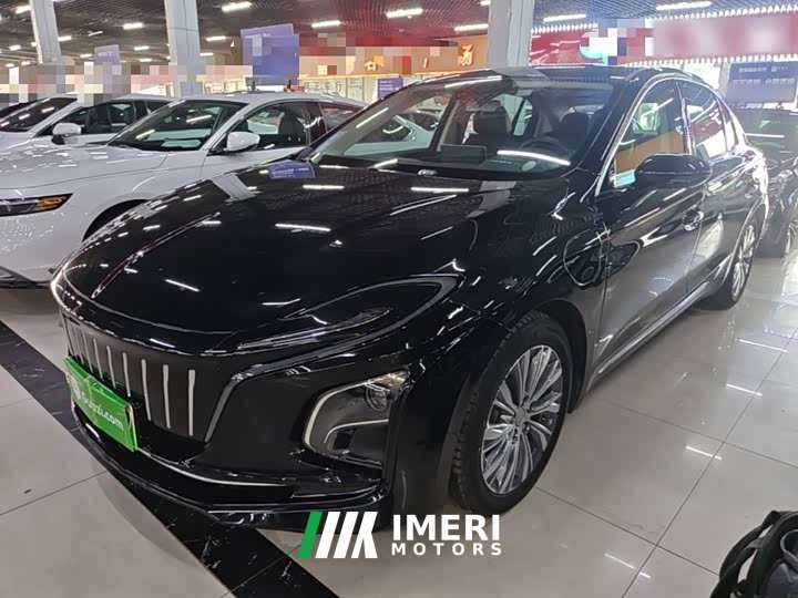 Hongqi E-QM5 560km PLUS - автомобиль из Китая