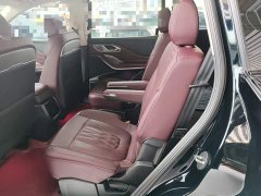 Hongqi HS7 PHEV 2024 2.0T PHEV four-wheel drive Qichang version 6 seats - фото 17