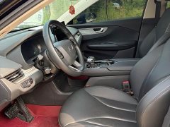 Hongqi E-QM5 560km PLUS - фото 7