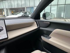 Volvo XC70 plug-in hybrid four-wheel drive super long range Core - фото 11