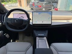 Volvo XC70 plug-in hybrid 2WD long range Core - фото 12