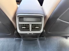 Volvo XC70 plug-in hybrid 2WD long range Core - фото 13