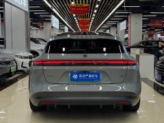 NIO ET5T 75kWh Touring - фото 15