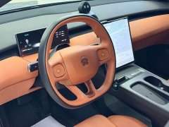 NIO ET5T 75kWh Touring - фото 4