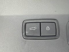 Li Auto Ideal ONE extended range 6-seater version - фото 12