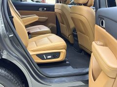 Li Auto Ideal ONE extended range 6-seater version - фото 13