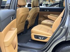 Li Auto Ideal ONE extended range 6-seater version - фото 5