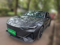 Changan UNI-V 2022 1.5T premium - фото 1