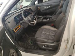 Changan UNI-T 1.5T flagship - фото 15