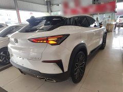 Changan UNI-T 1.5T flagship - фото 7