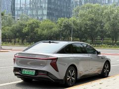 Hongqi EH7 690 Smart Select Edition - фото 6