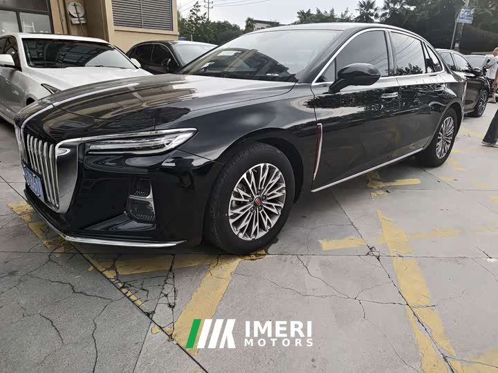 Hongqi H5 1.5T DCT Zhilian Qiyun Edition - автомобиль из Китая