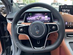 Hongqi Shangjie H5 extended range Max - фото 16