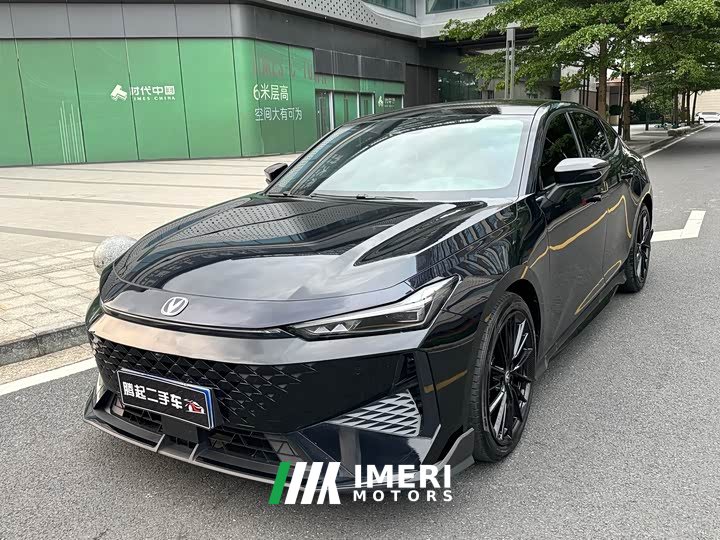 Changan UNI-V 1.5T noble sports