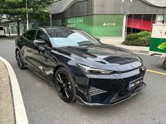 Changan UNI-V 1.5T noble sports - фото 3