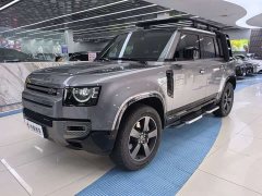 Land Rover Defender 110 P400 X-DYNAMIC HSE - фото 1