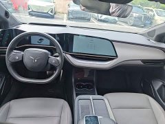 Hongqi EH7 640 four-wheel drive smart version - фото 10