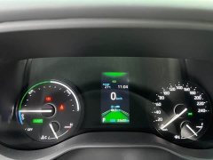 Toyota SIENNA 2.5L Hybrid Comfort Edition - фото 6