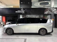 Li Auto Ideal MEGA Home Family Special Edition - фото 6