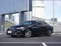 Lexus ES 2022 300h Excellence Edition - фото 1