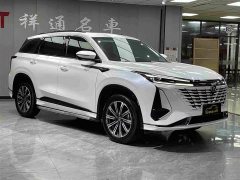 Changan CS75PLUS 2023 third generation 1.5T automatic luxury - фото 3