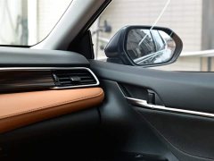 Toyota Camry 2.5G Deluxe Edition - фото 15