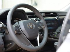 Toyota Camry 2.5G Deluxe Edition - фото 6