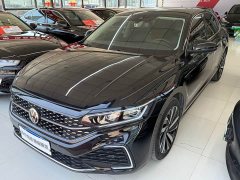 Volkswagen Passat 330TSI Starry Sky Deluxe Edition - фото 1