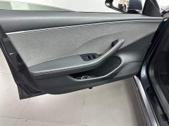 Tesla Model 3 rear-wheel drive version - фото 10