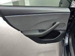 Tesla Model 3 rear-wheel drive version - фото 15