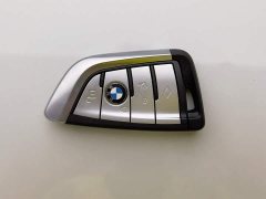 BMW 5 Series facelift 525Li M Sports Package - фото 19