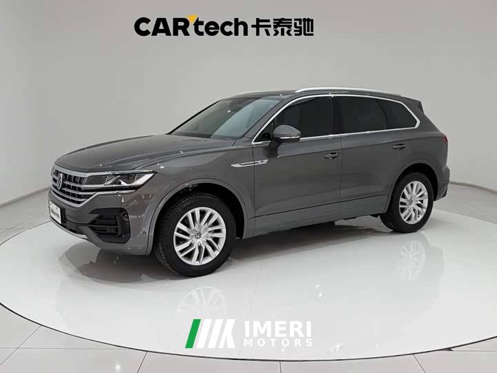 Volkswagen Touareg 2.0TSI Ruishang Edition - автомобиль из Китая