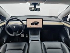 Tesla Model Y 2022 rear-wheel drive version - фото 15