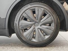Tesla Model Y 2022 rear-wheel drive version - фото 9