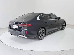 BMW 5 Series 530Li Exclusive M Sports Package - фото 8