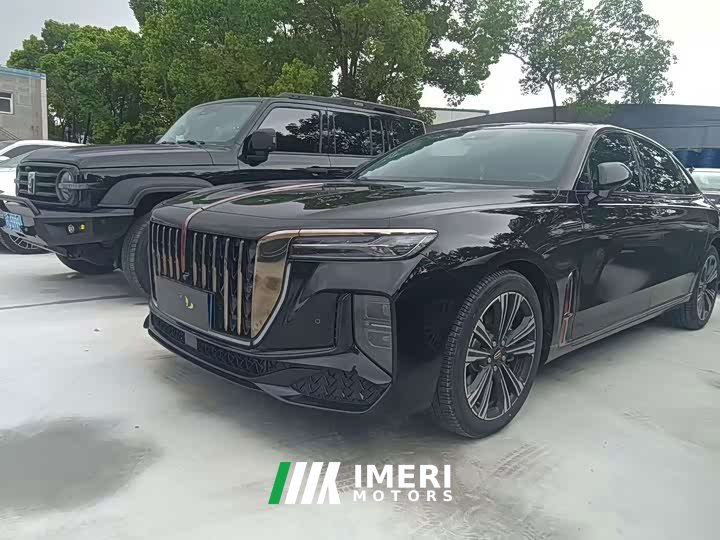 Hongqi H9 2.0T Qixiang Private Fashion Edition - автомобиль из Китая