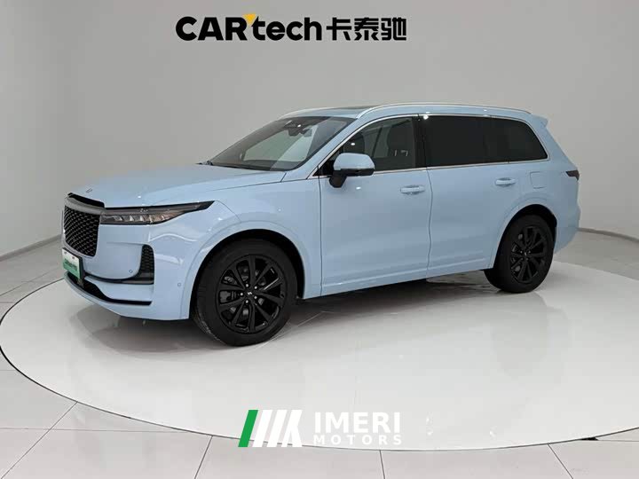 Li Auto Ideal ONE extended range 6-seater version - автомобиль из Китая