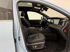 Li Auto Ideal ONE extended range 6-seater version - фото 18