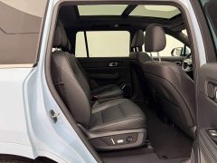 Li Auto Ideal ONE extended range 6-seater version - фото 19