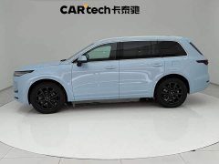 Li Auto Ideal ONE extended range 6-seater version - фото 6