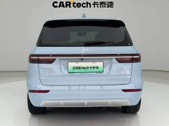 Li Auto Ideal ONE extended range 6-seater version - фото 9