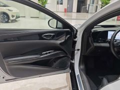 BYD Seal 650 Smart Driving Edition - фото 4