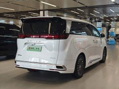 Denza D9 2022 DM-i 970 four-wheel drive flagship - фото 4