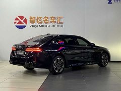 BMW 5 Series 530Li Leading M Sports Package - фото 13