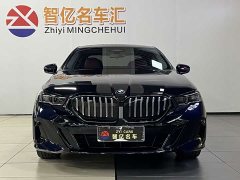 BMW 5 Series 530Li Leading M Sports Package - фото 2
