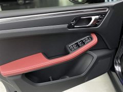 Porsche Macan 2.0T - фото 18