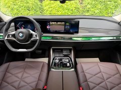 BMW 7 Series 735Li Luxury Package - фото 8