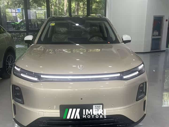 Leapmotor Leapmoo C10 660 Smart Edition - автомобиль из Китая